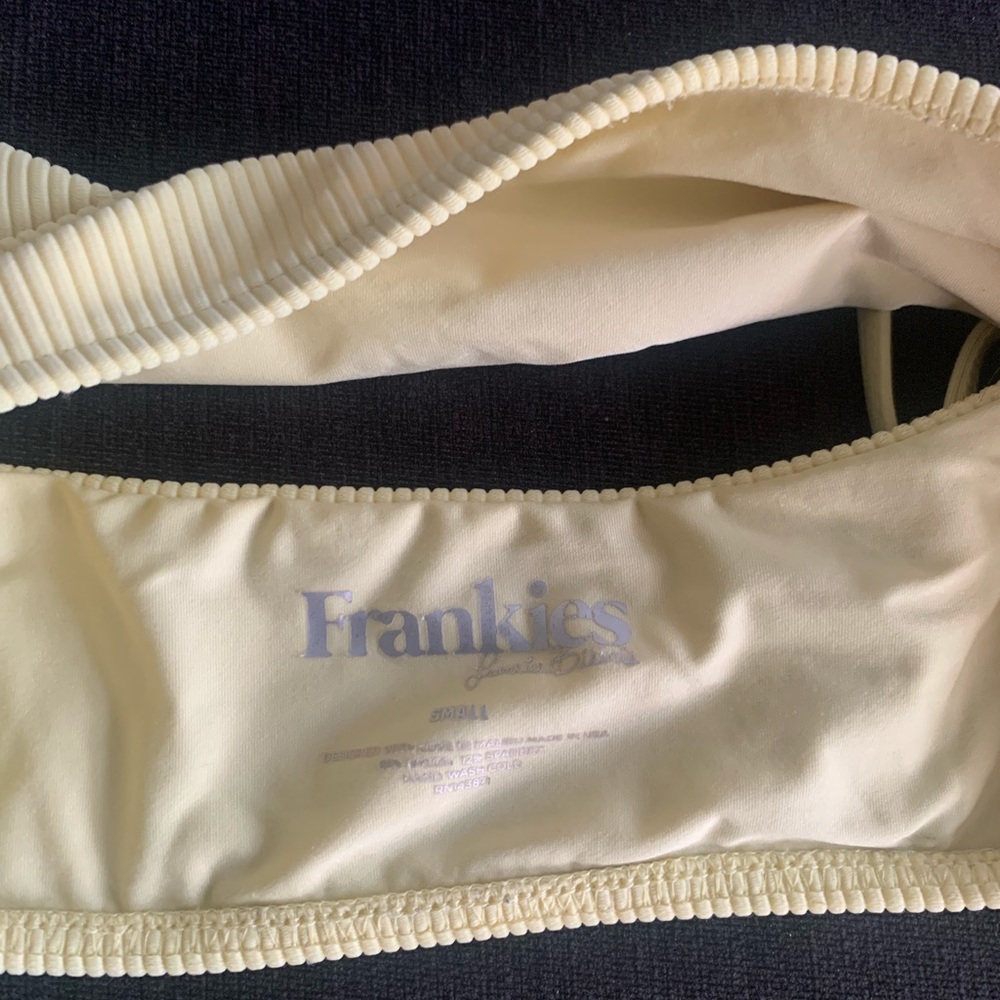 Frankie’s bikini top